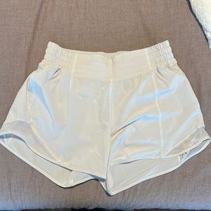 Lululemon Hotty Hot Short - White Opal 6